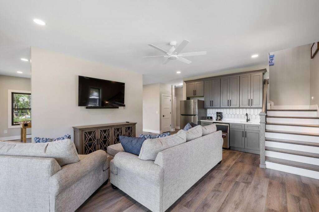 New Home, Dock, Kayaks, Game Room, Water Views Winchester Екстер'єр фото