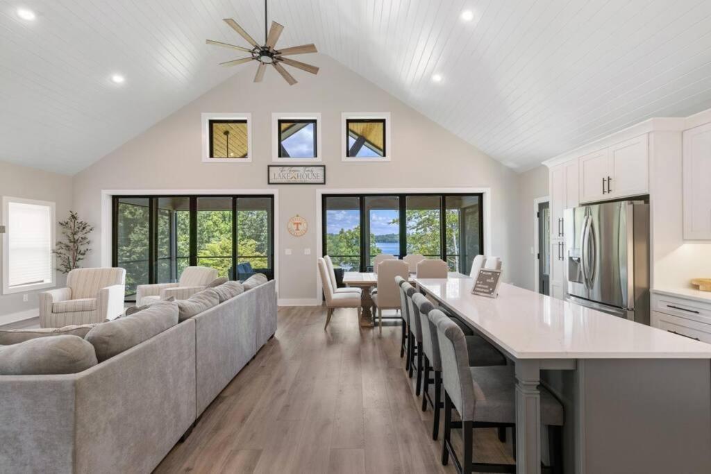 New Home, Dock, Kayaks, Game Room, Water Views Winchester Екстер'єр фото